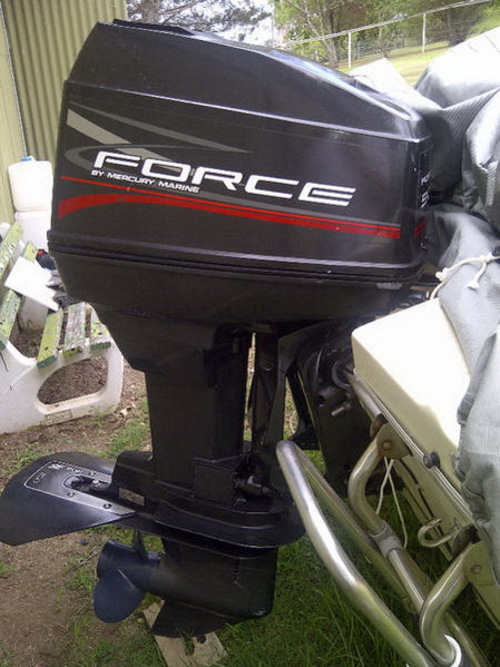 Product picture CHRYSLER FORCE OUTBOARD MOTORS SERVICE & REPAIR MANUAL (1964 to 1999) - DOWNLOAD!