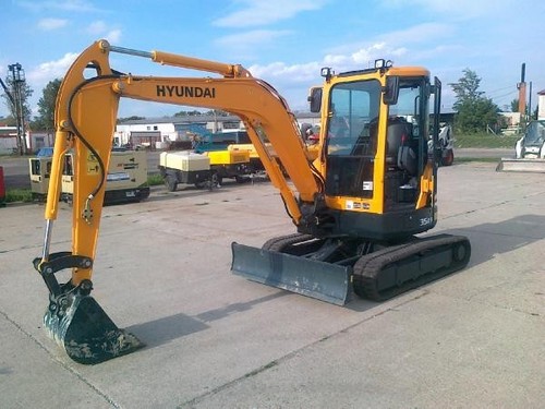 Product picture HYUNDAI R35Z-9 MINI CRAWLER EXCAVATOR SERVICE REPAIR MANUAL - DOWNLOAD!