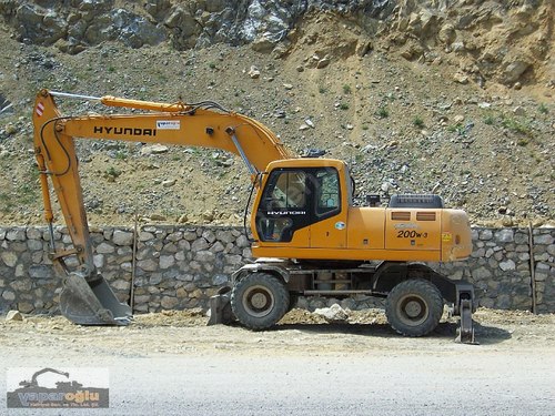 Product picture HYUNDAI R200W-3 WHEEL EXCAVATOR SERVICE REPAIR MANUAL - DOWNLOAD!